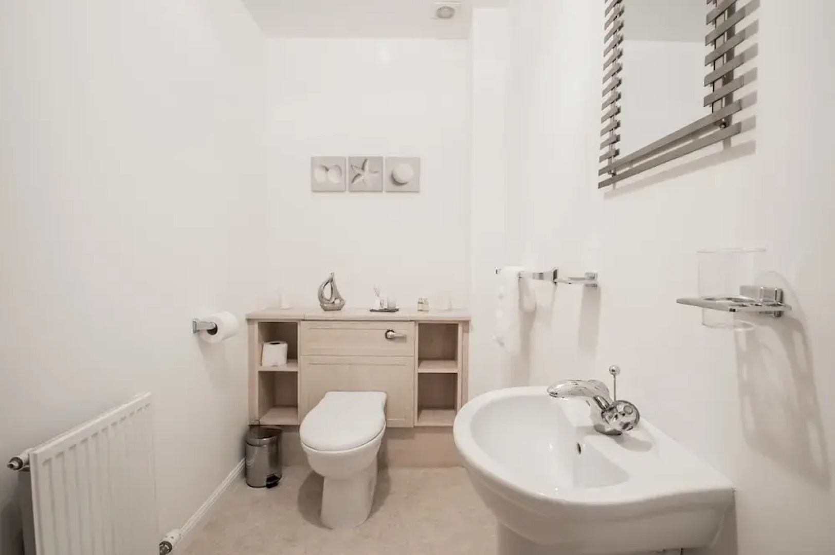 Am Pm Cults Townhouses