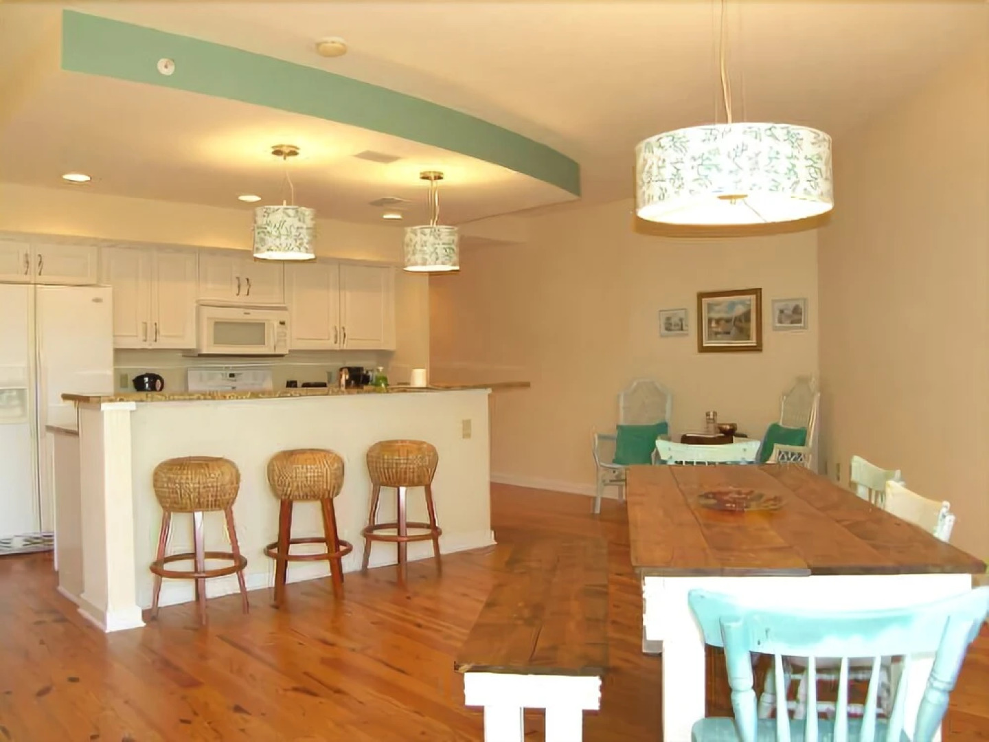 Club at Mexico Beach 1G Red Fish Blue Fish