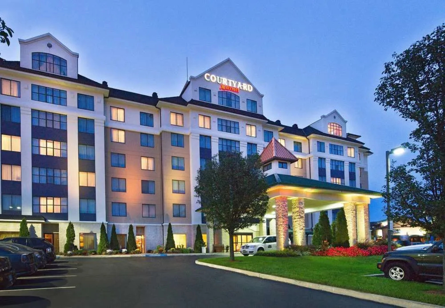 Courtyard Long Island MacArthur Airport
