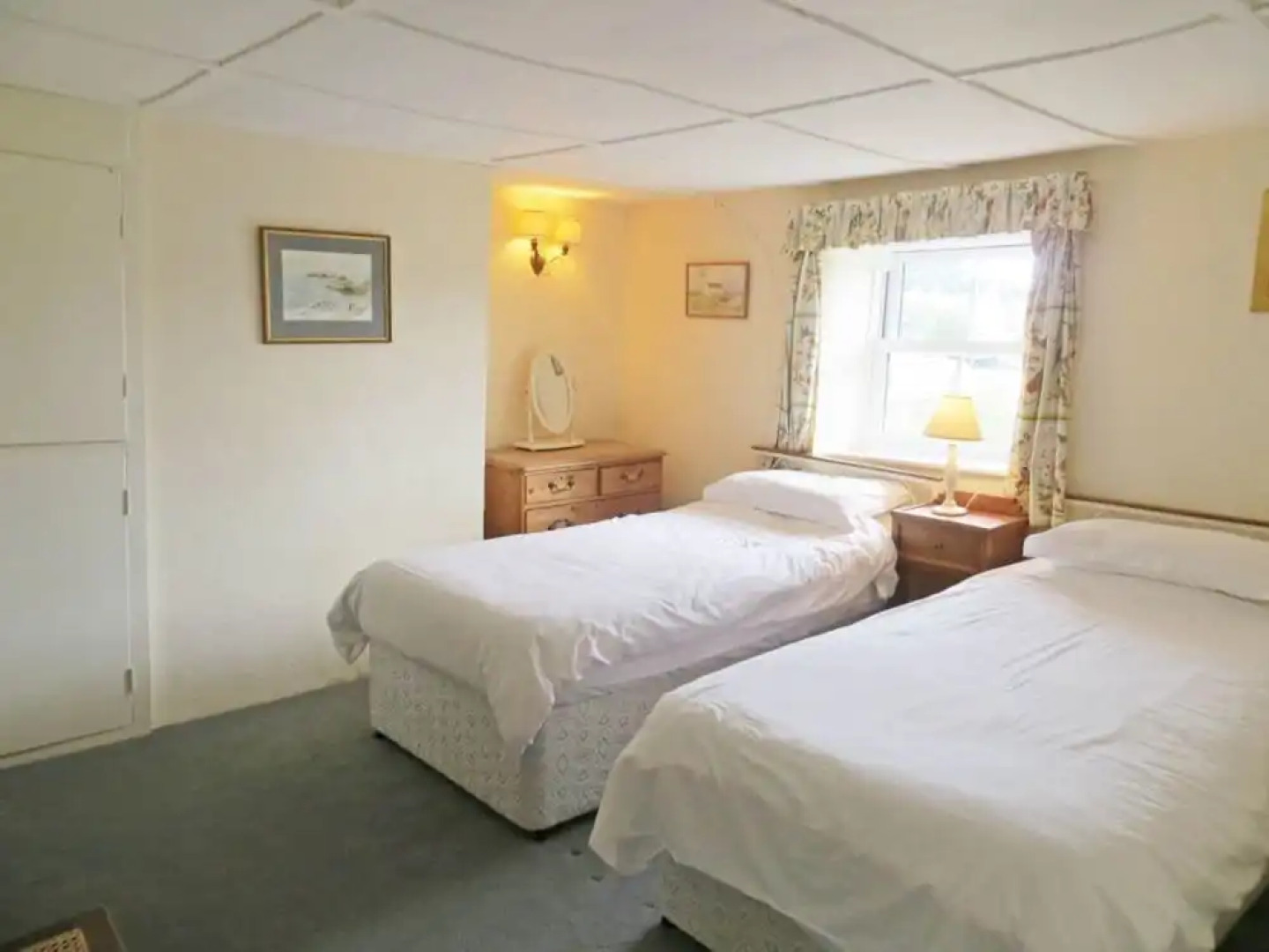 Island Houseunique Situation With Harbour Views