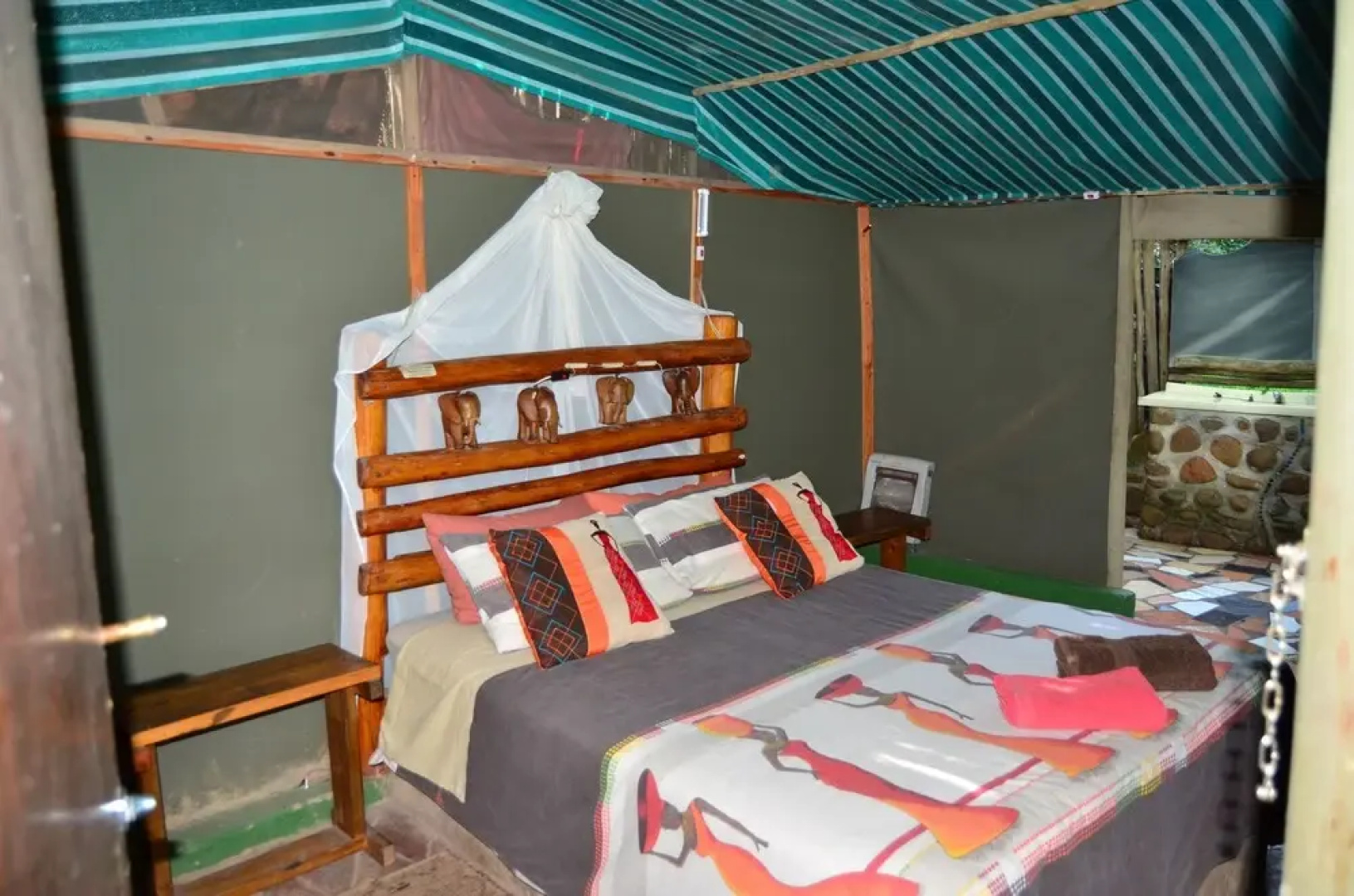Pure Wilderness in Amanzimlotzi Riverside Bush Tent in Limpopo, Kruger Park