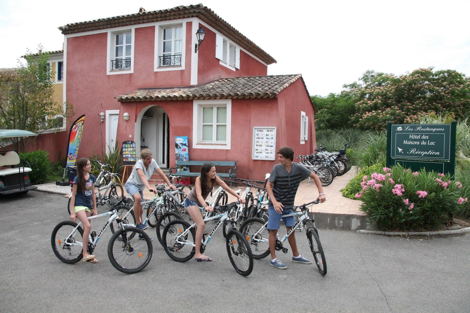 Hôtel Résidence Pierre & Vacances Les Restanques du Golfe de Saint-Tropez