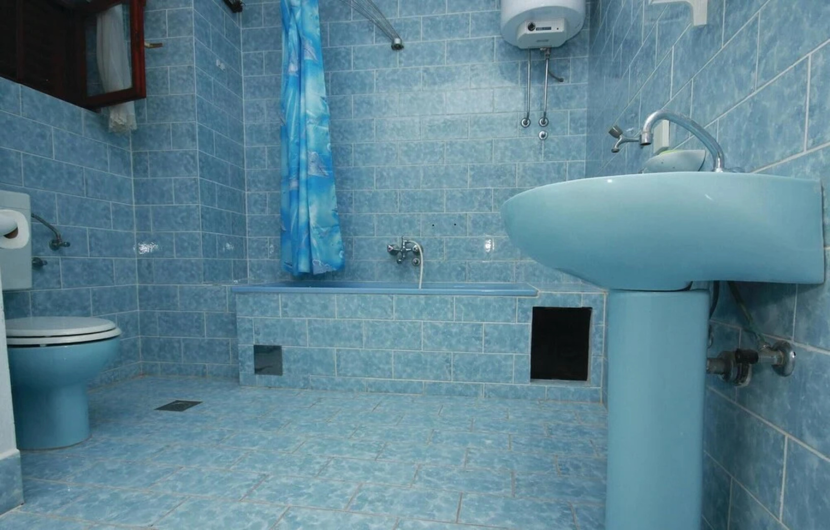 Nice Home in Brna With 3 Bedrooms and Wifi