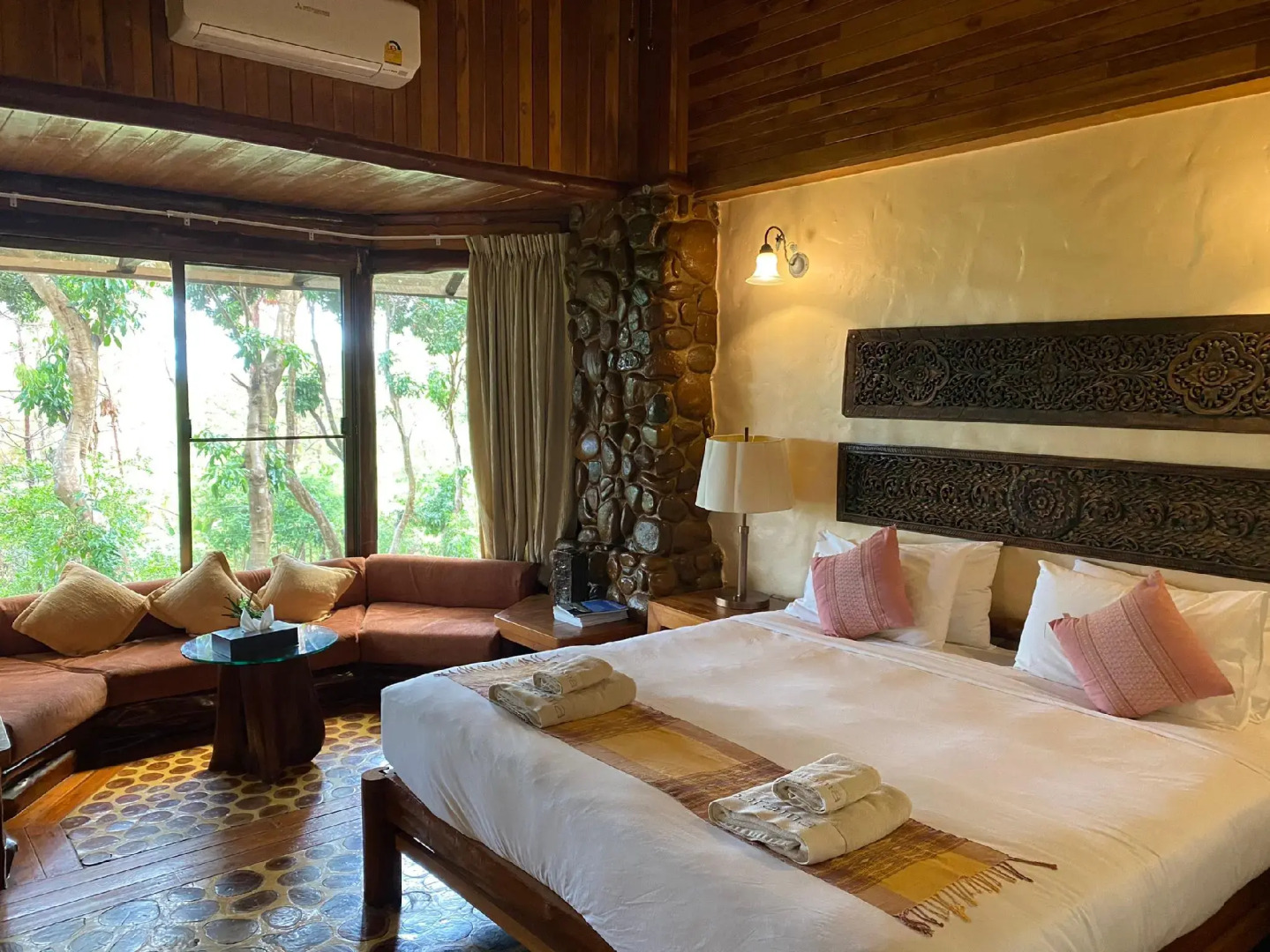 Phu Pha Nam Resort & Spa