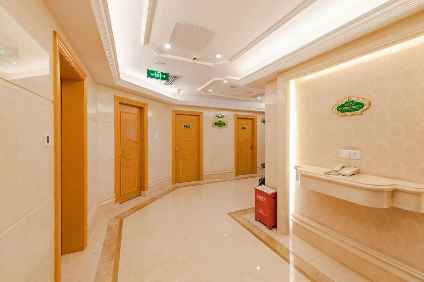 Vienna hotel Shenzhen Dongmen Old Street