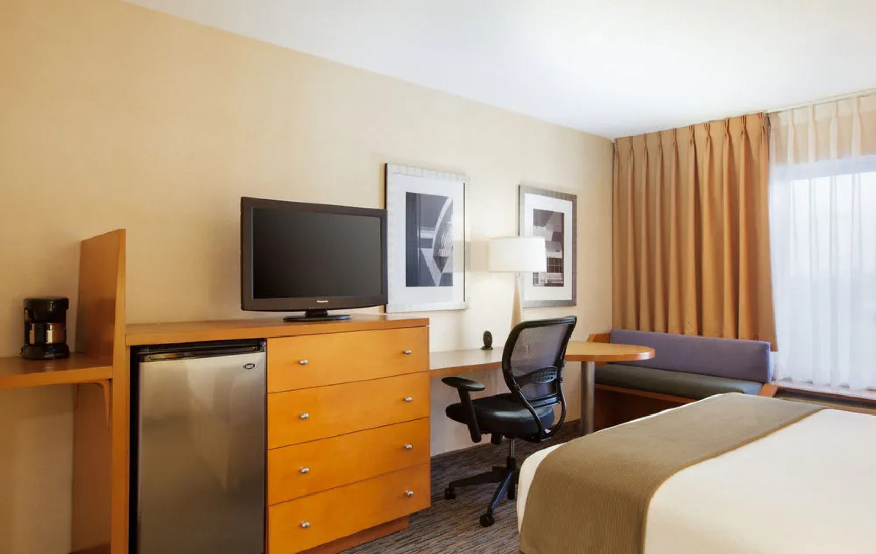 Holiday Inn Express West Los Angeles-Santa Monica