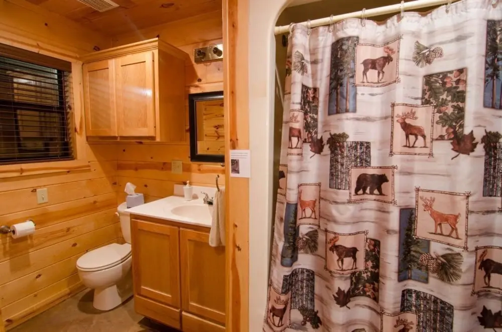 Breckoma Lodge - 4 Br Cabin