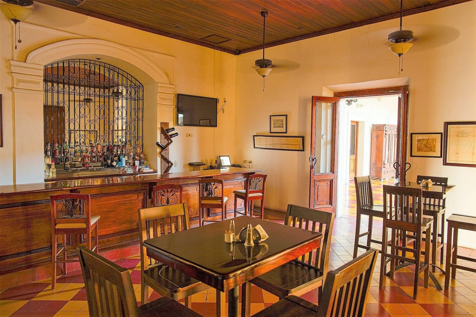 Hotel La Perla