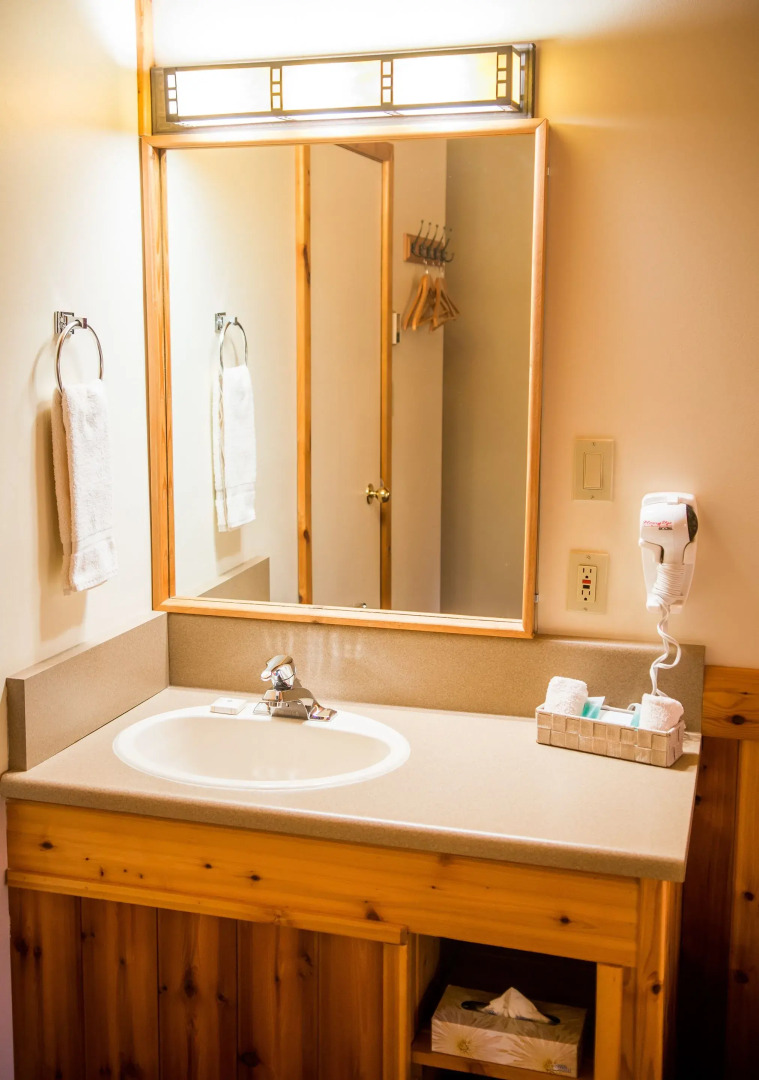 Haida House at Tllaal