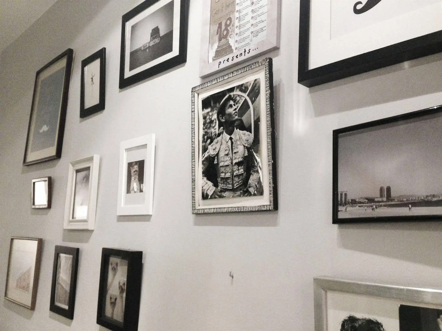 Don Moustache Hostel