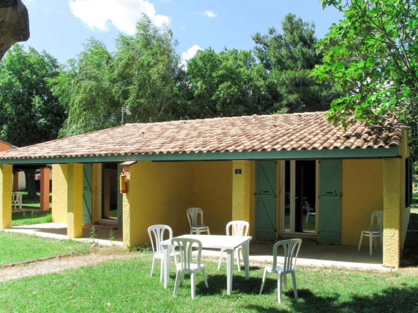 Holiday Home Le Mediterranée - AGL250