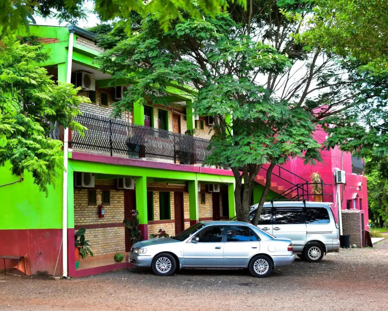 Palmas Park Hotel Y Restaurant