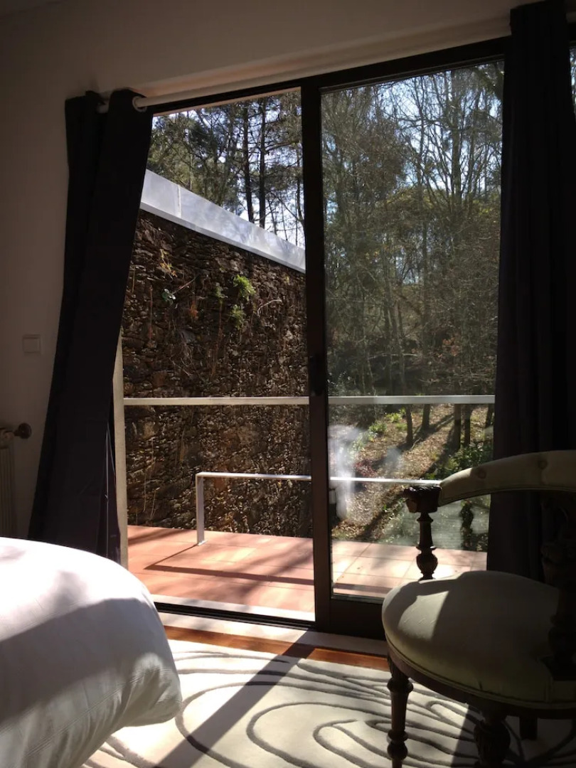 Liiiving in Caminha - Oak Tree Chill