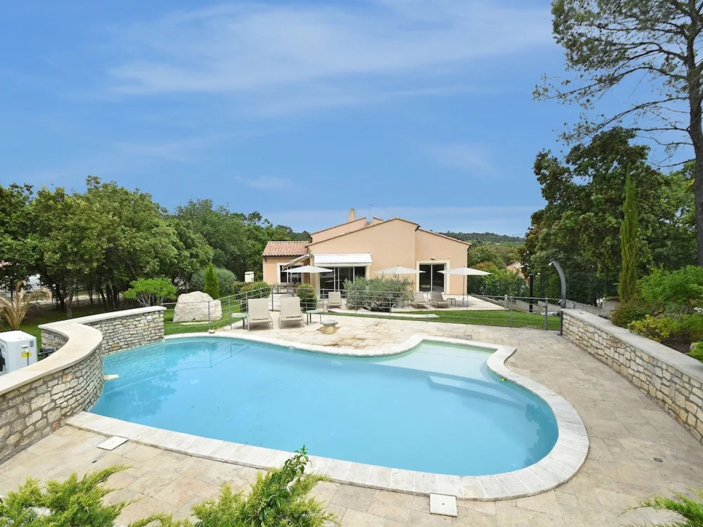 Attractive Holiday Home in Vézénobres With Swimming Pool
