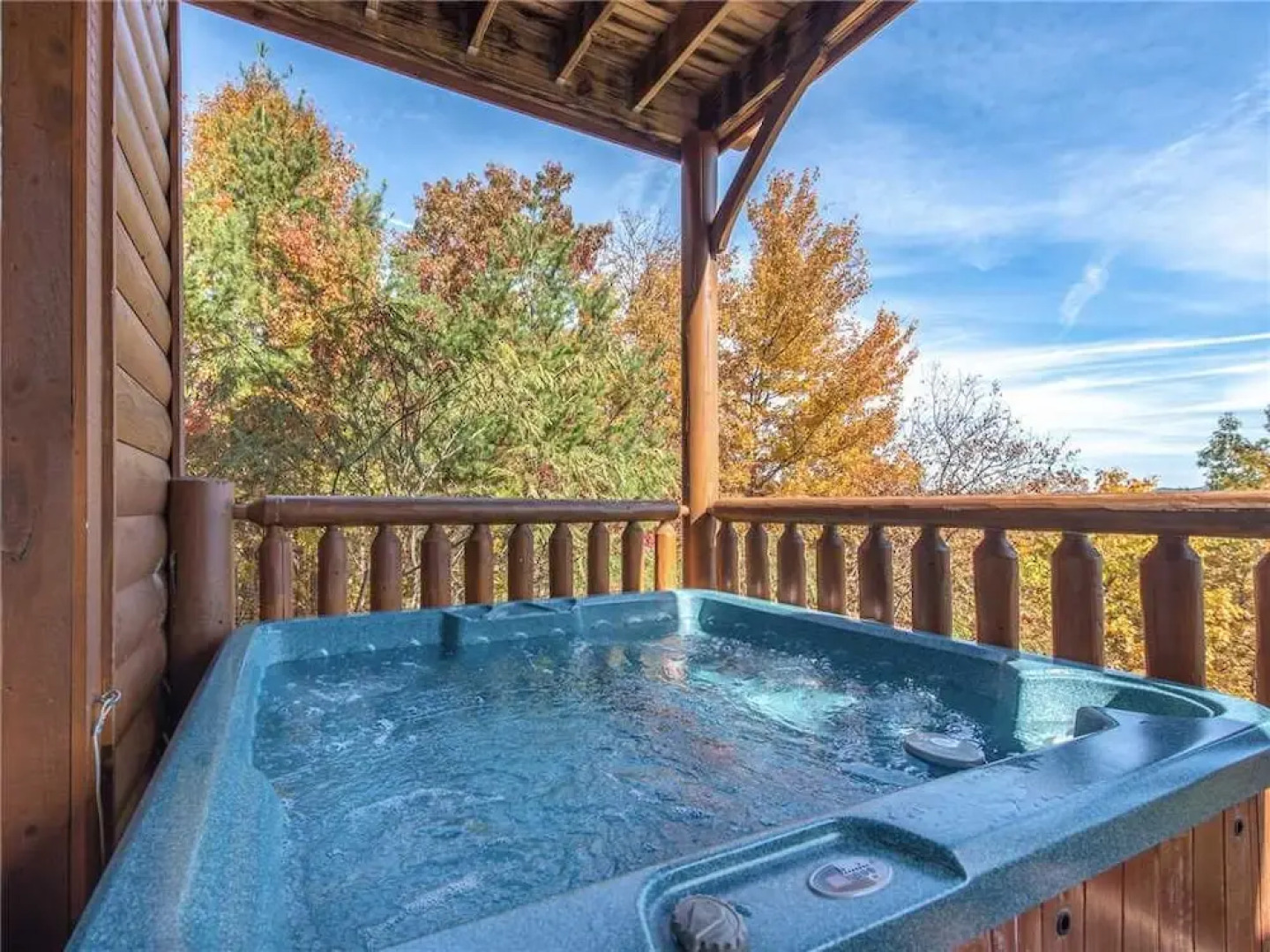 Bella Yani - Three Bedroom Cabin