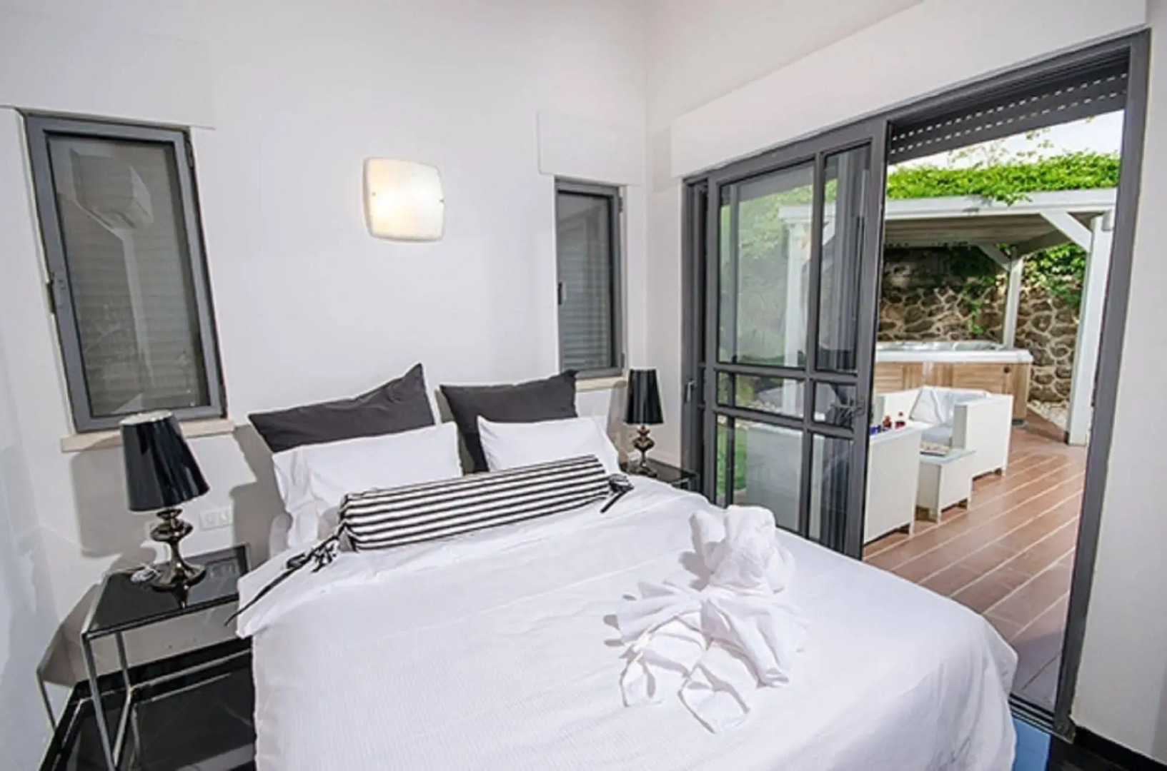 Black and White Holiday