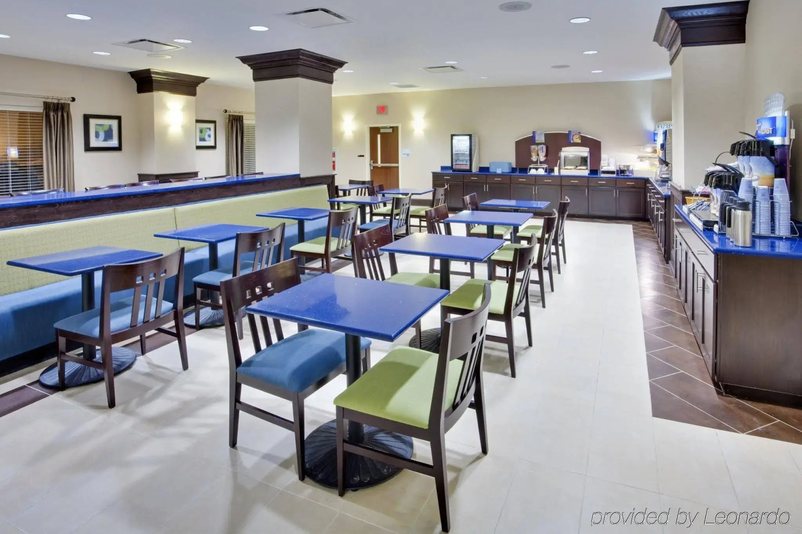 Holiday Inn Express & Suites Williamsport by IHG