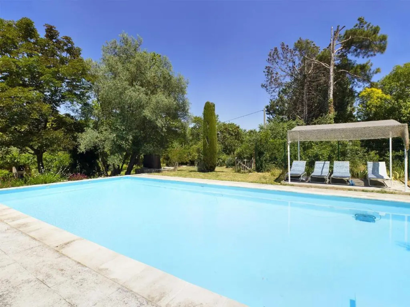 Maison Mas-Blanc-des-Alpilles, 7 pièces, 8 personnes - FR-1-599-9
