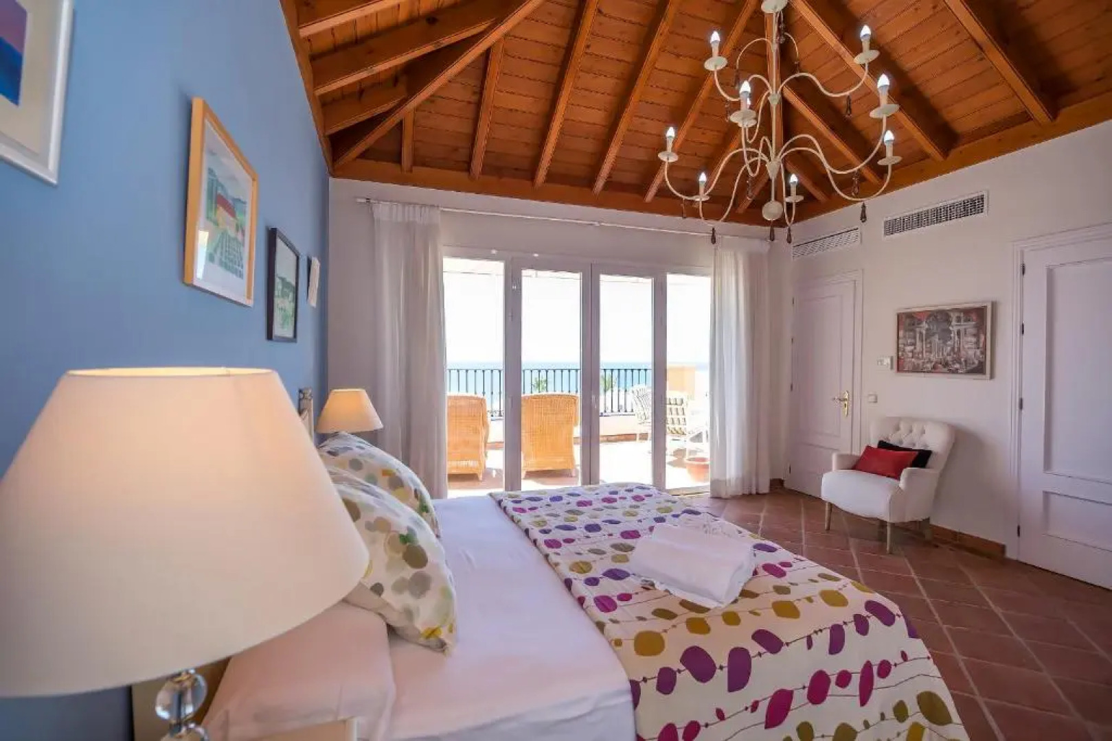 La Perla De La Bahia 912