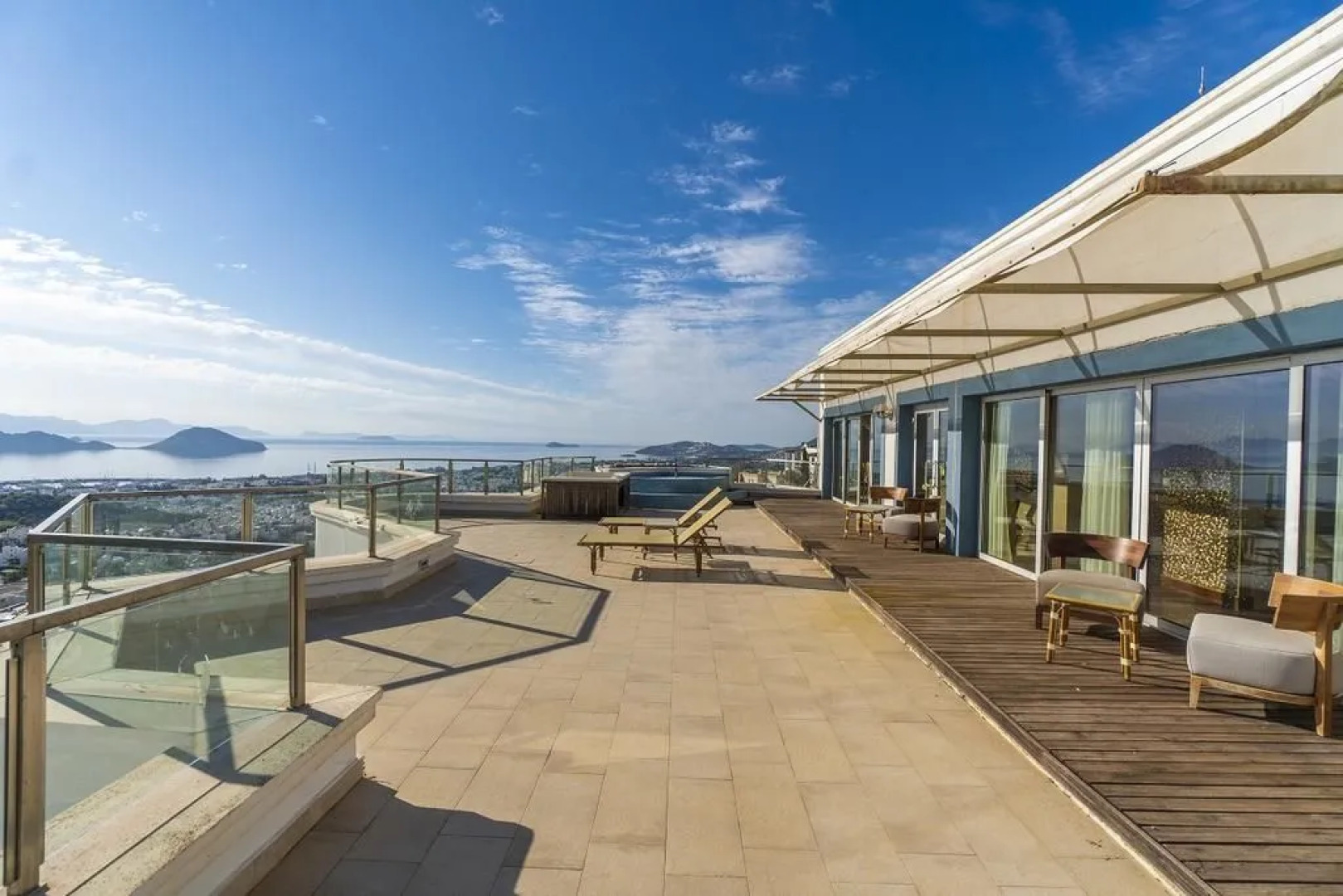 Maira Deluxe Resort Hotel