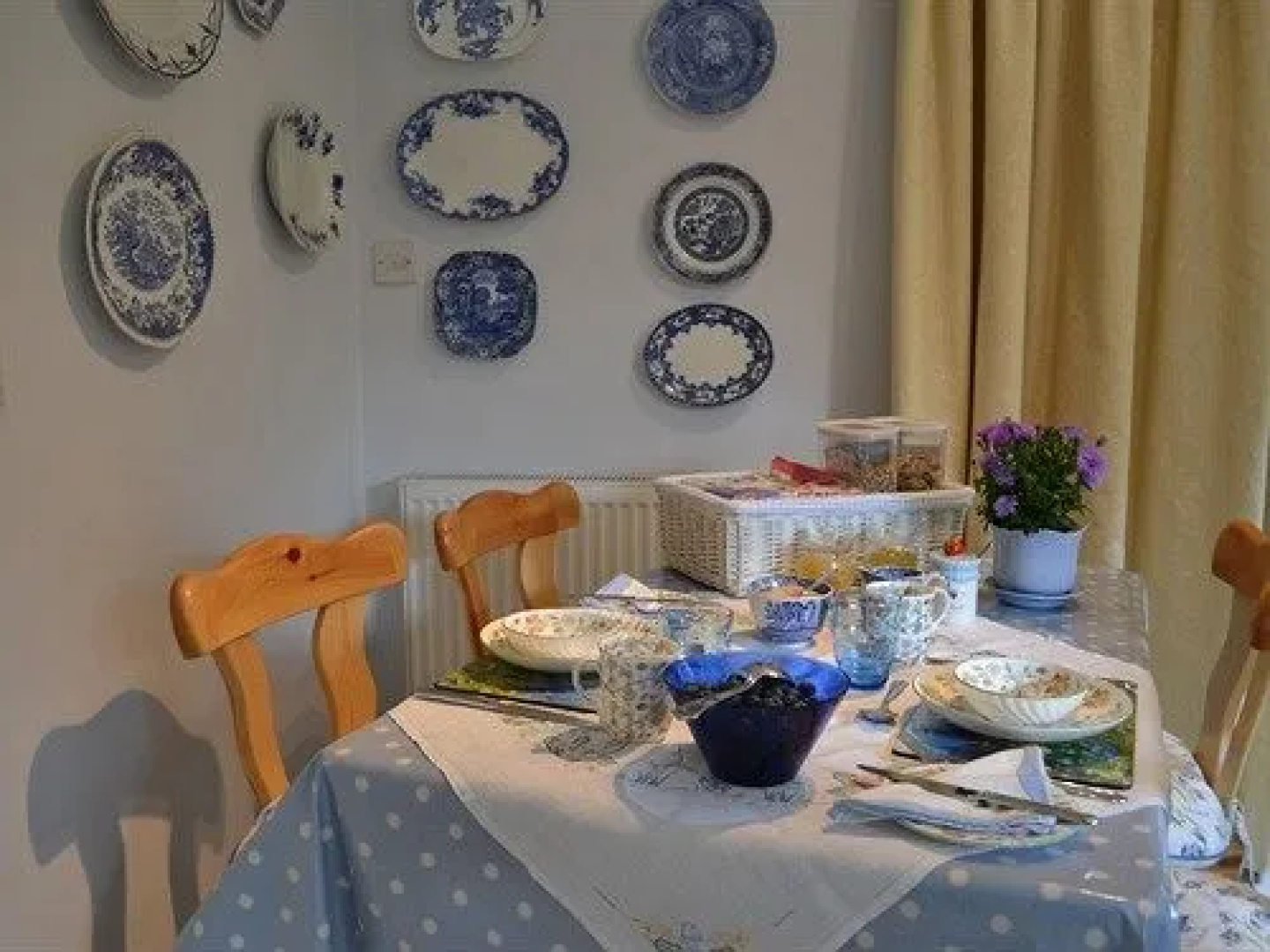 Woods End Bed  Breakfast