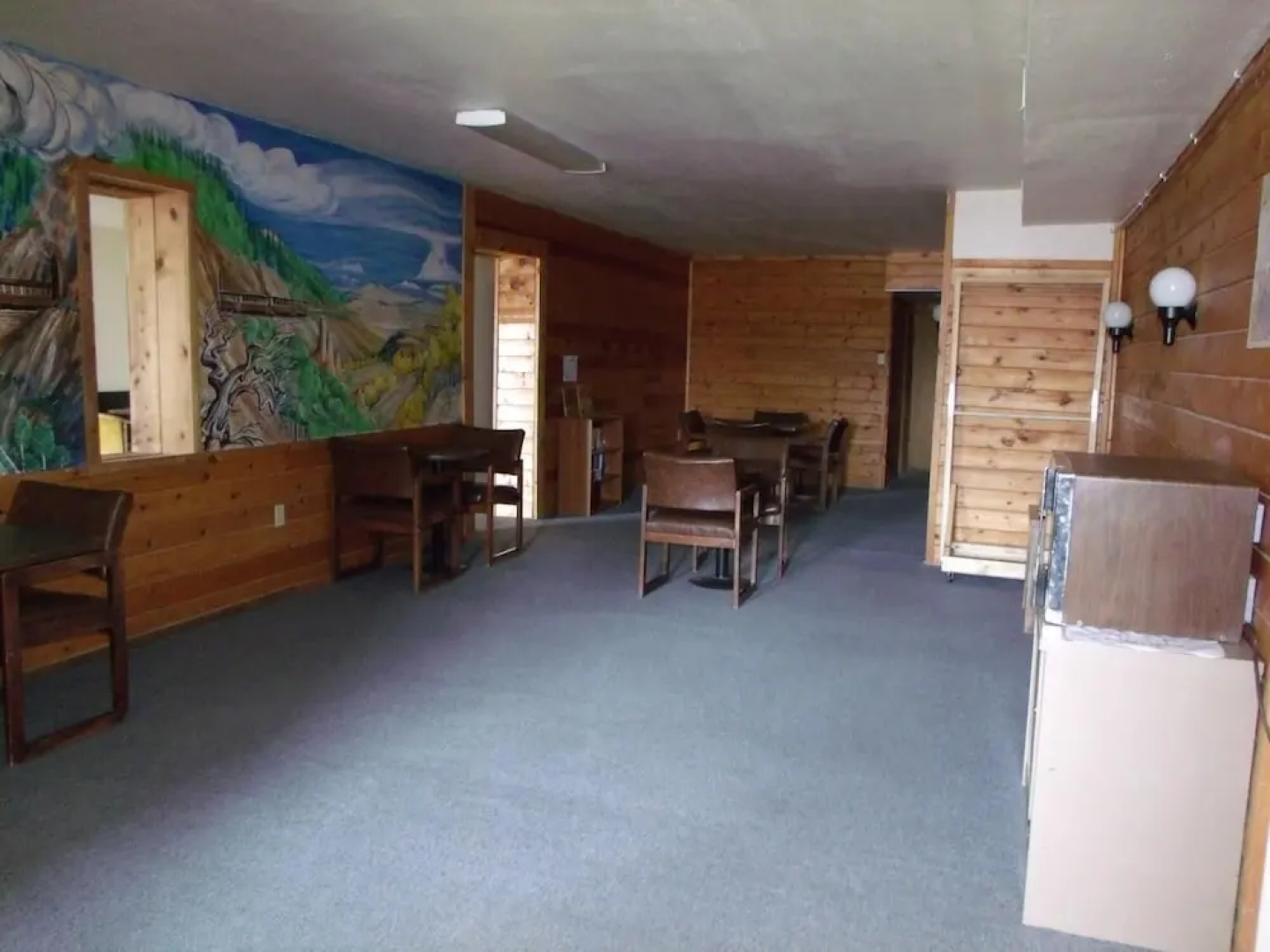 Narrow Gauge Railroad Inn