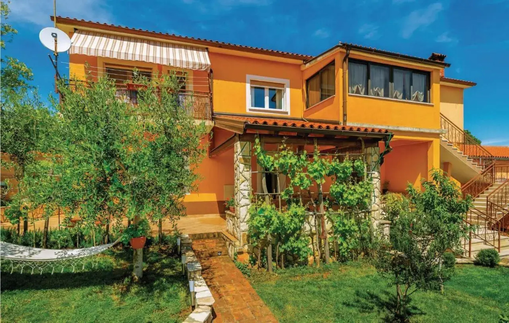 Apartment Sumber Sumper