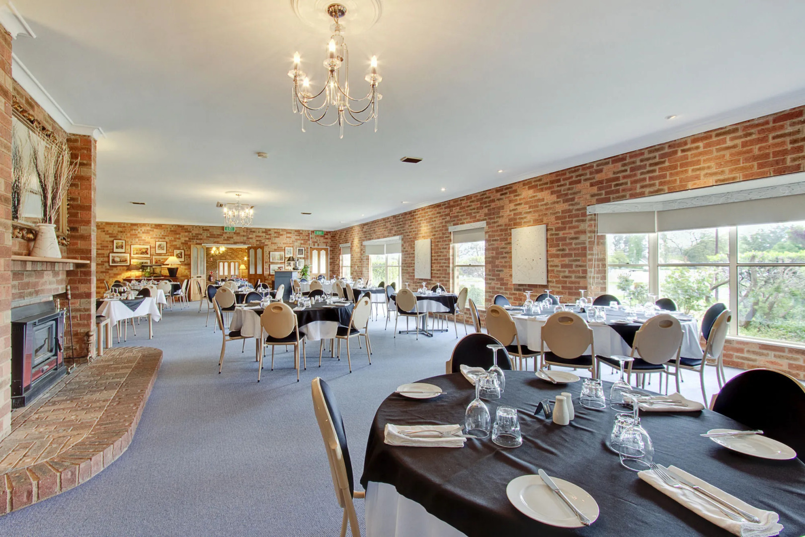 Quality Inn Parkes International