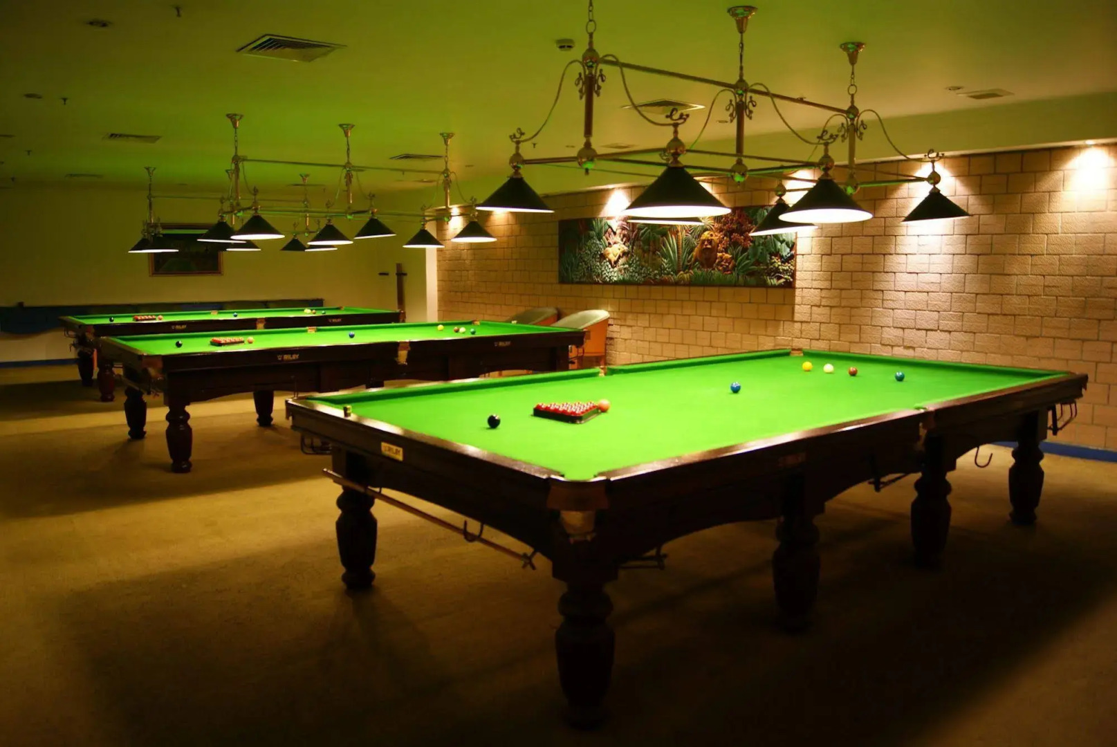 Harbourview Hotel & Resort