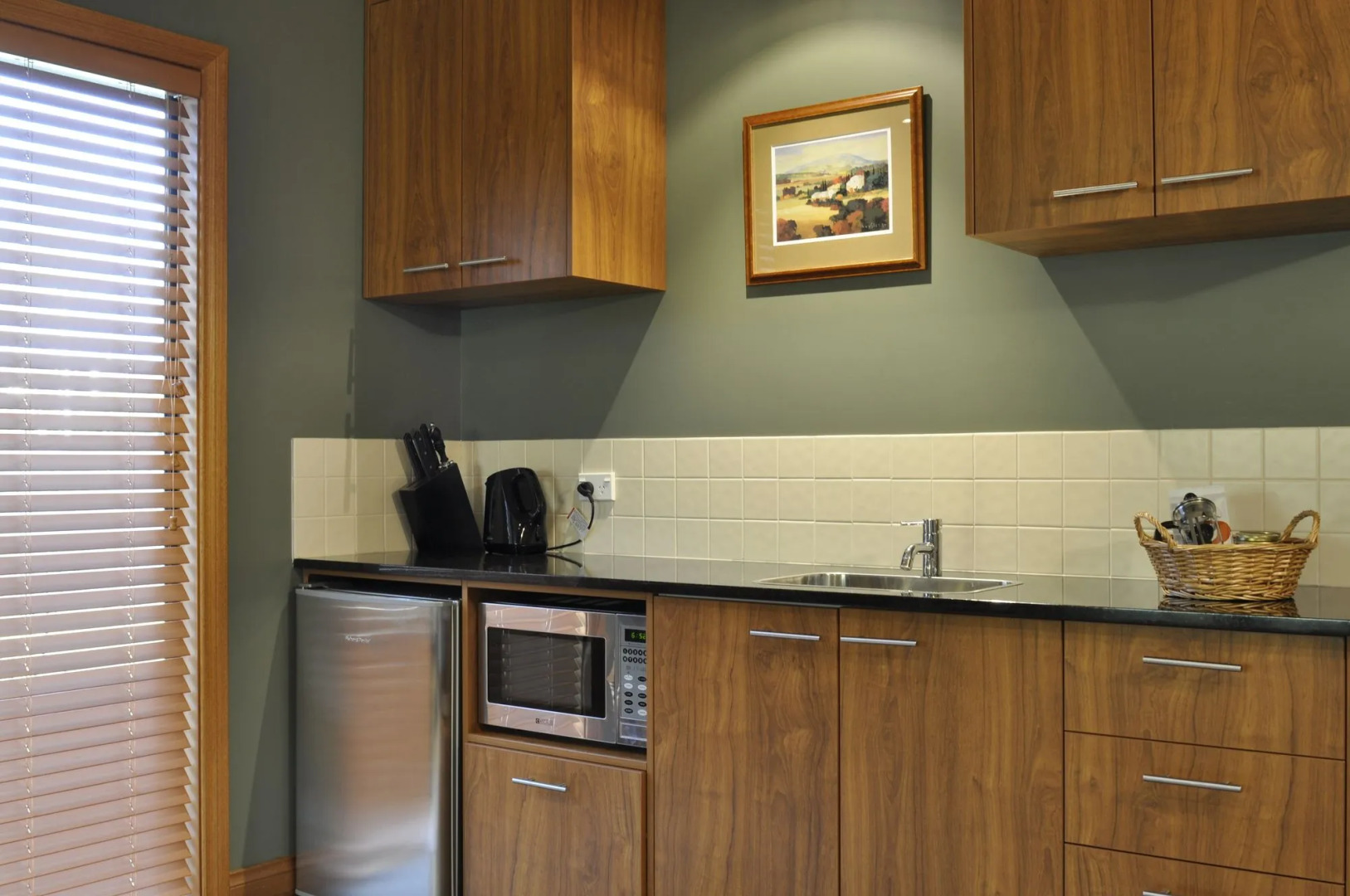 Lansdown Peaks Apartments