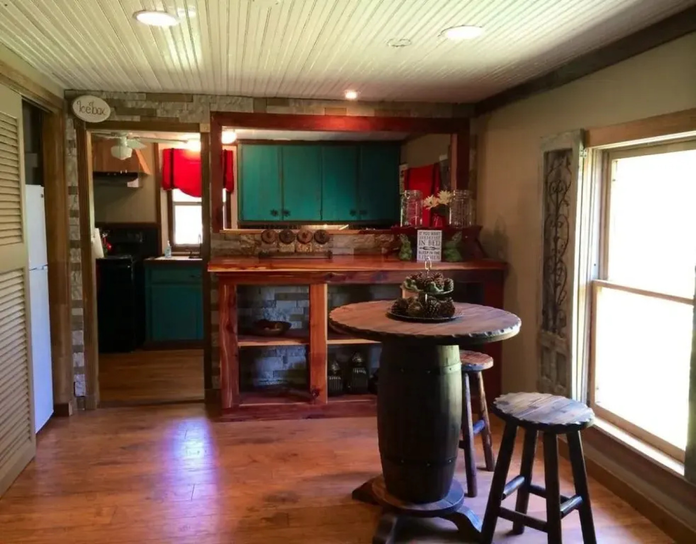 The Lucky Penny Lodge