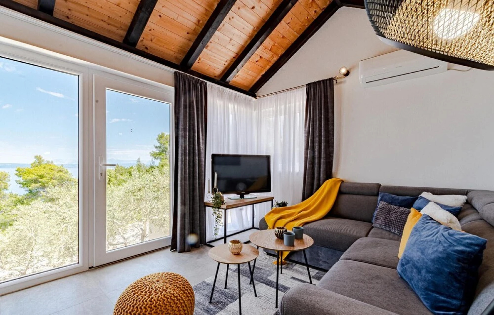 Amazing Home in Blato With Outdoor Swimming Pool, Wifi and 1 Bedrooms