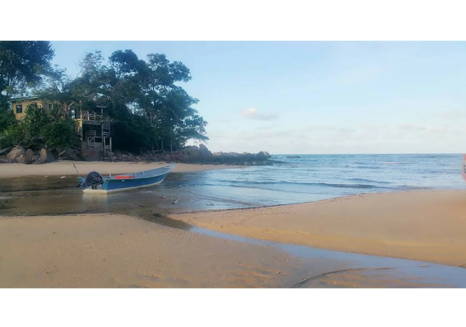 Pandan Goldcoast Holiday Villa