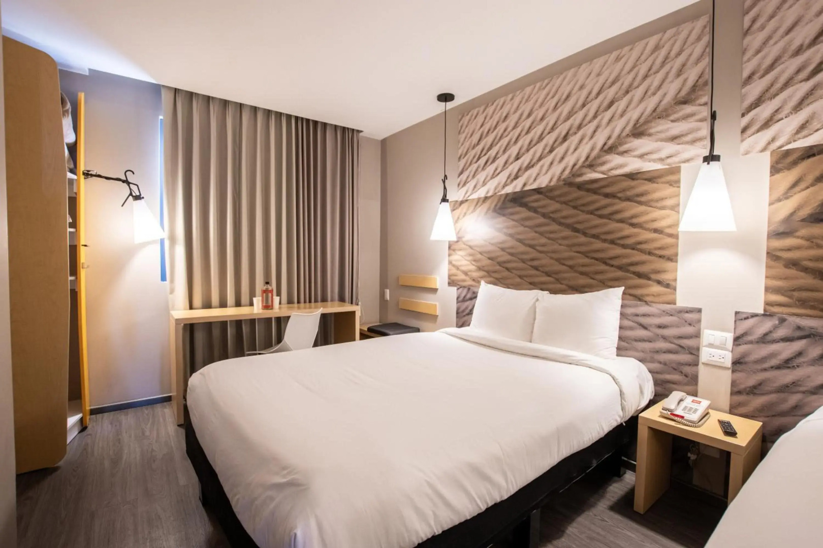 Ibis Tijuana Zona Rio