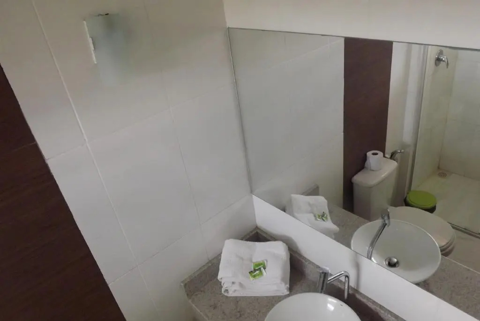 Hotel Amendoeiras Praia