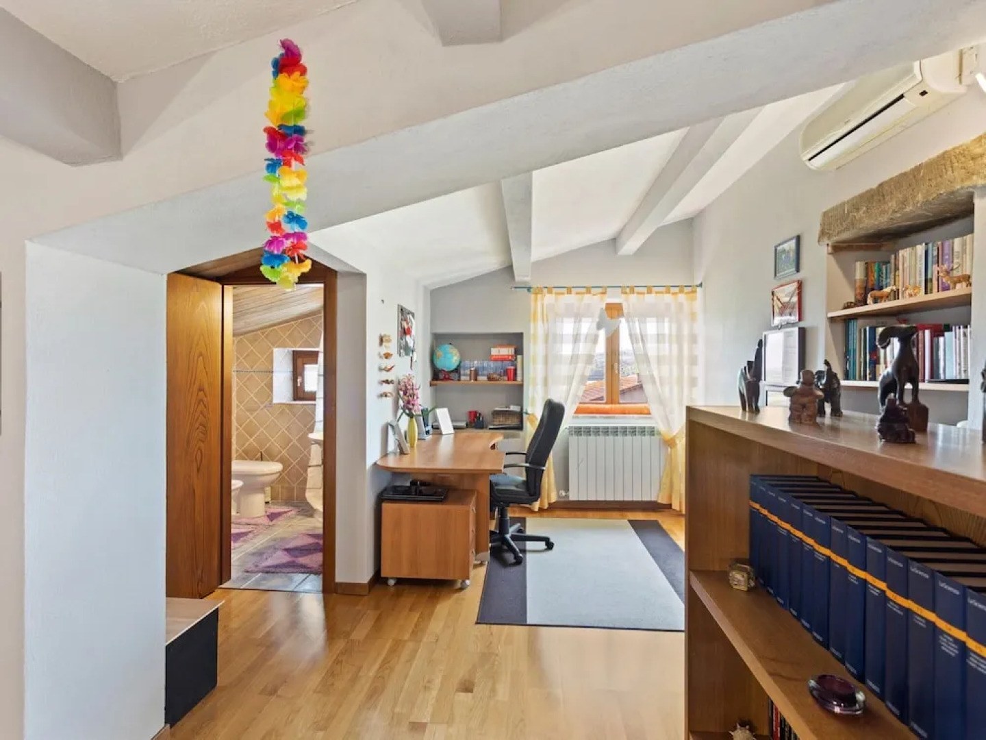 Belvilla by OYO Plush Holiday Home With Garden