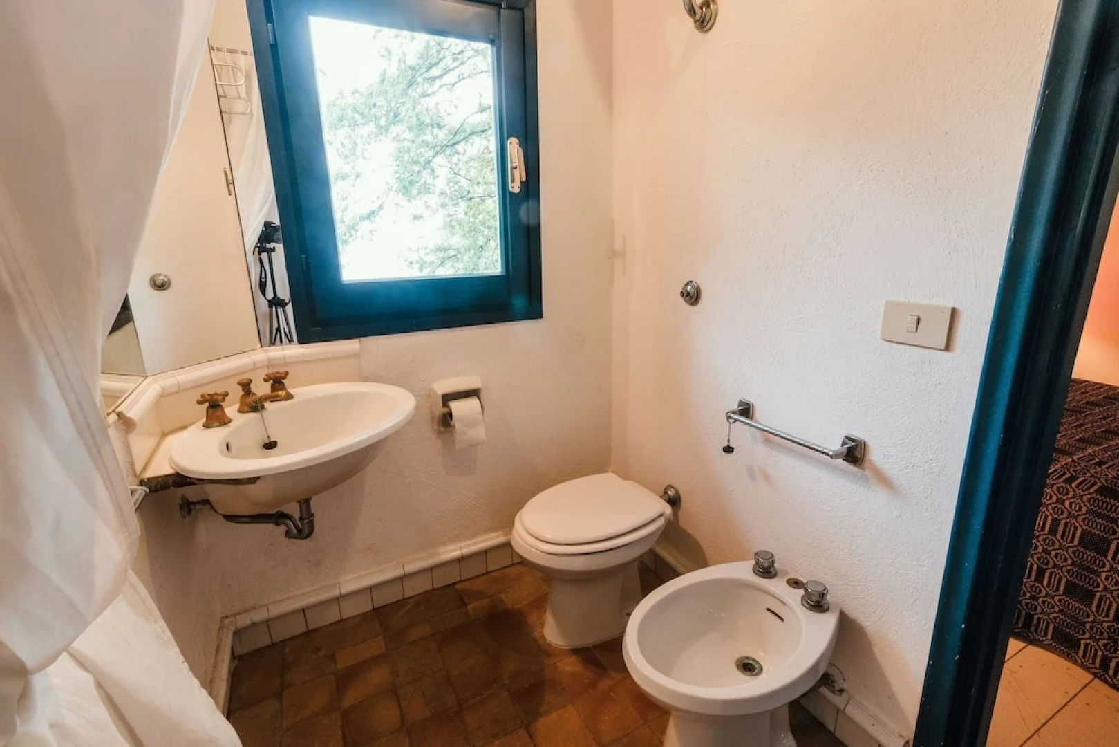 Donkeys and Roses La Casa delle Querce