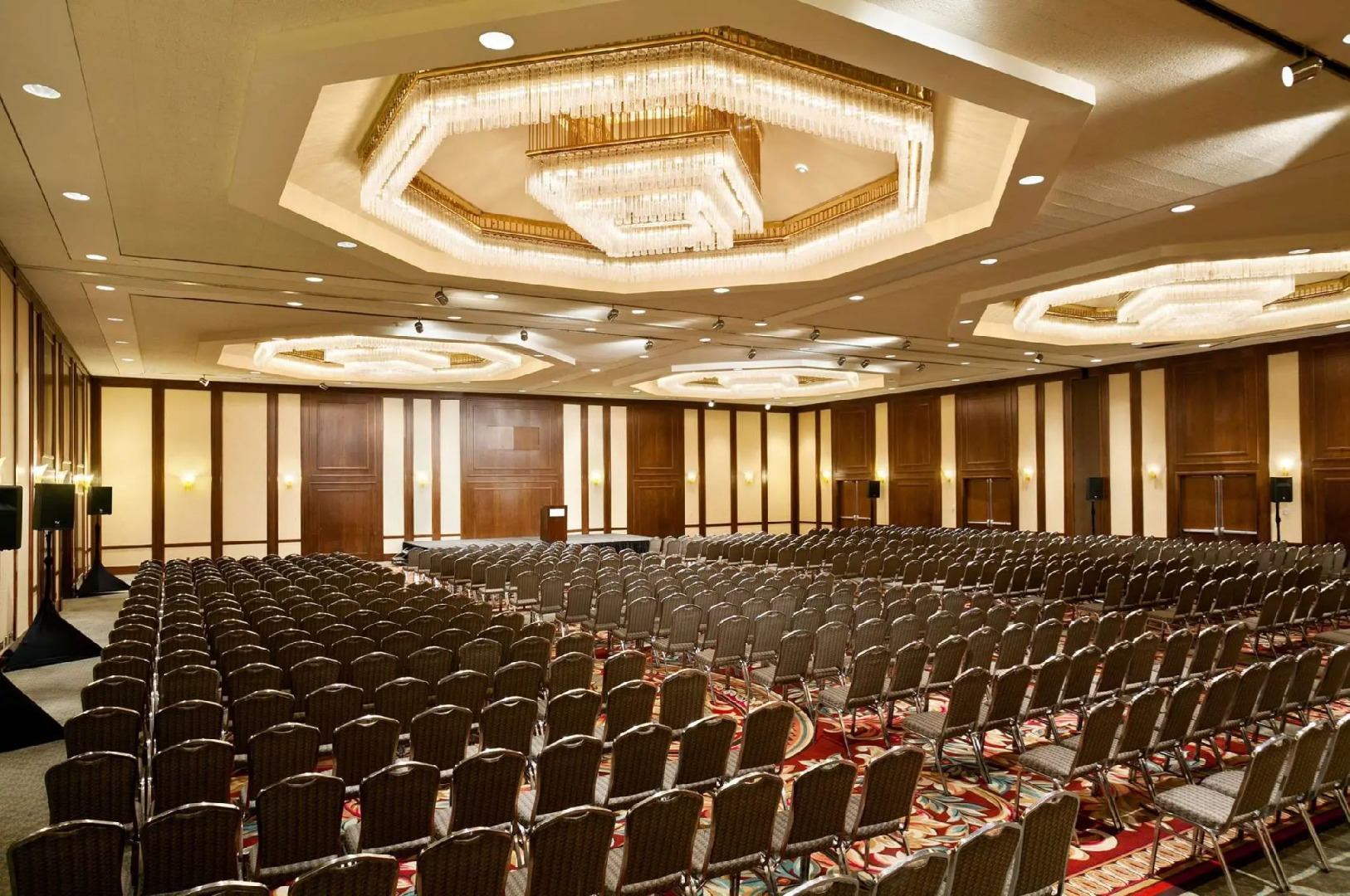 DoubleTree by Hilton Stamford