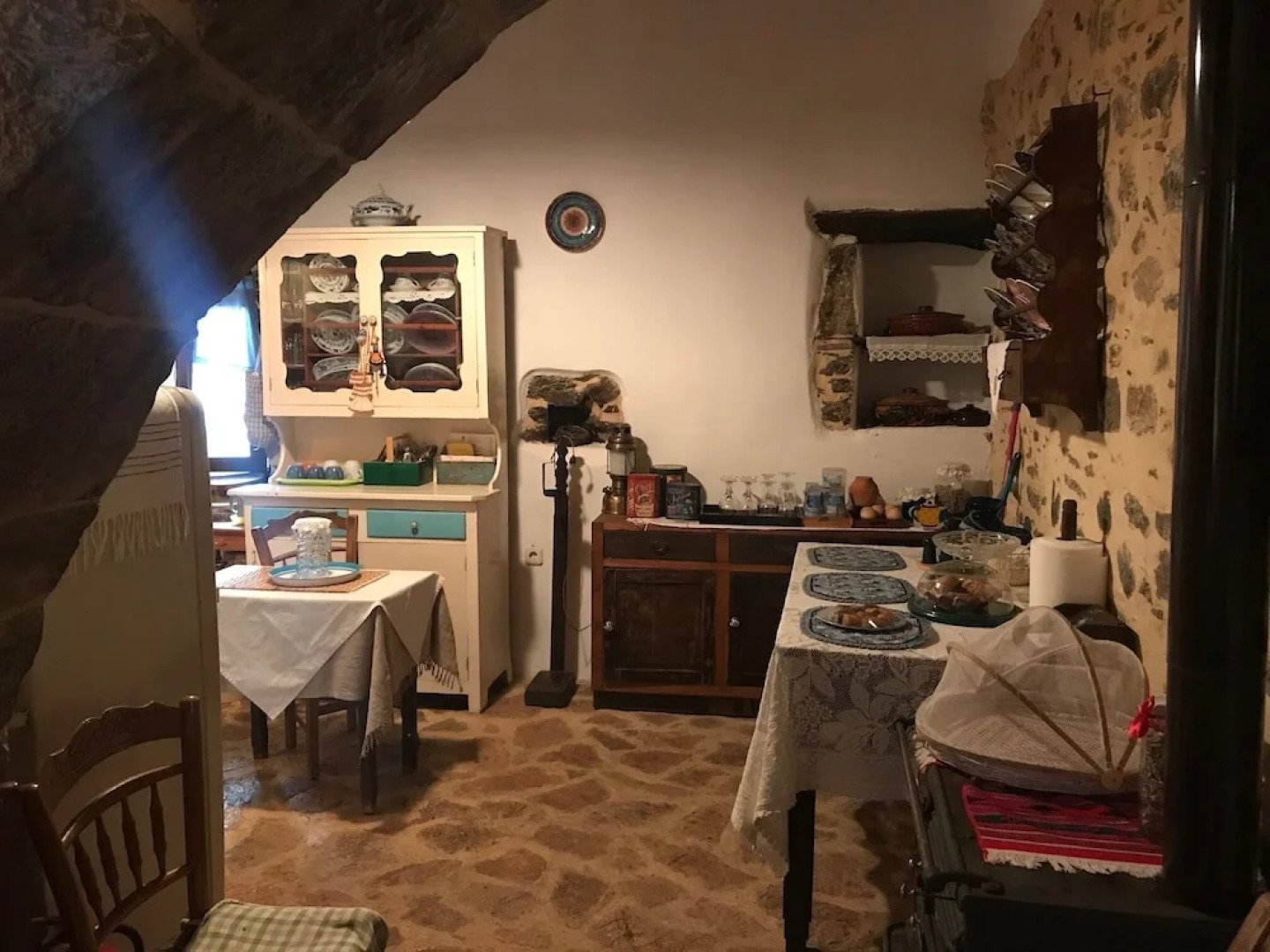 Mylopetra Four Seasons Traditional House