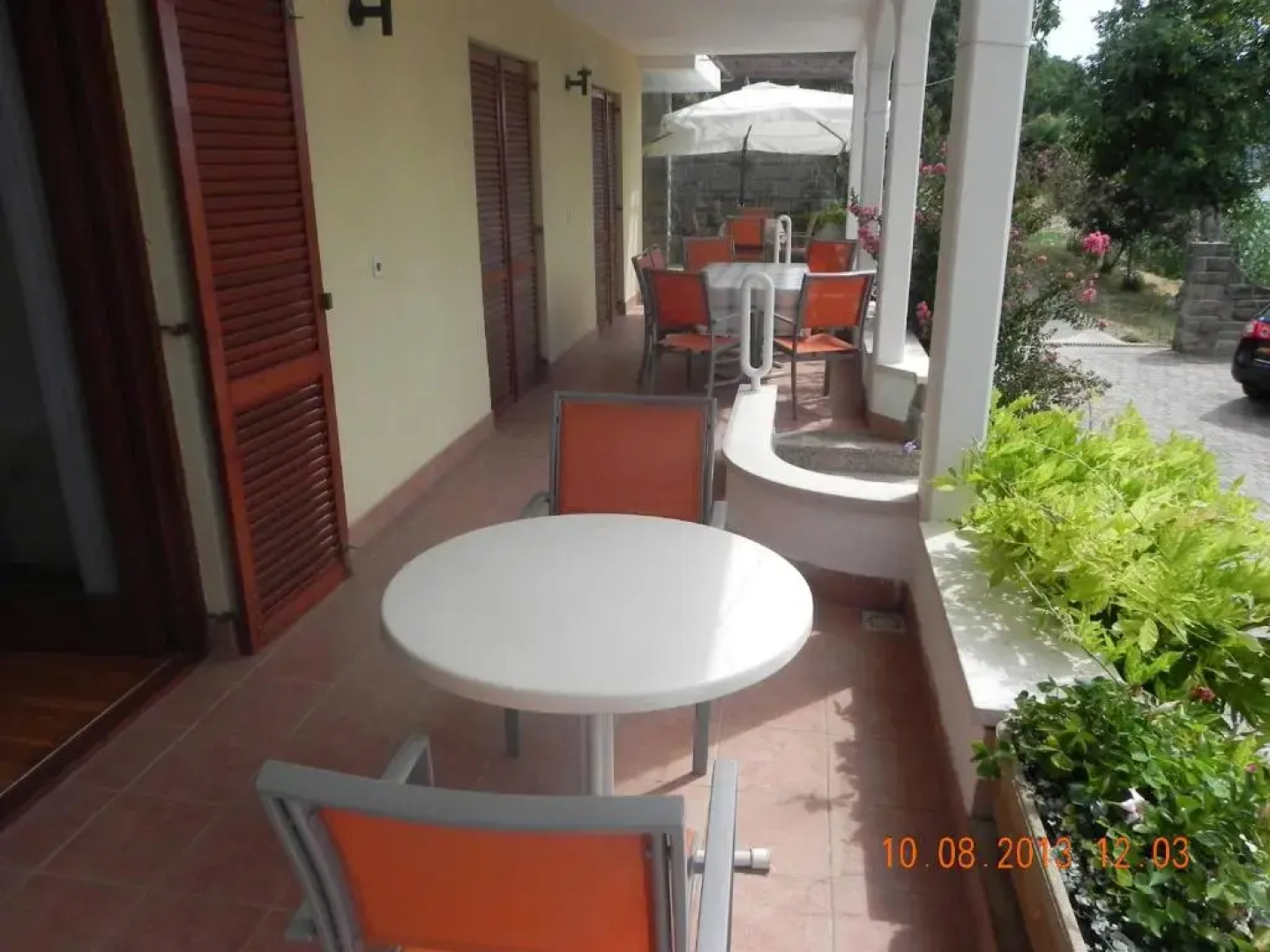 Rooms and Apartments Roza