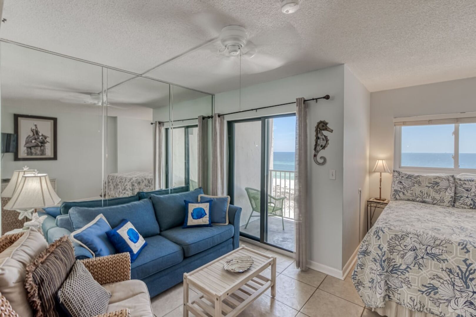 Royal Gulf Beach & Racquet Club 5802 Condo by RedAwning