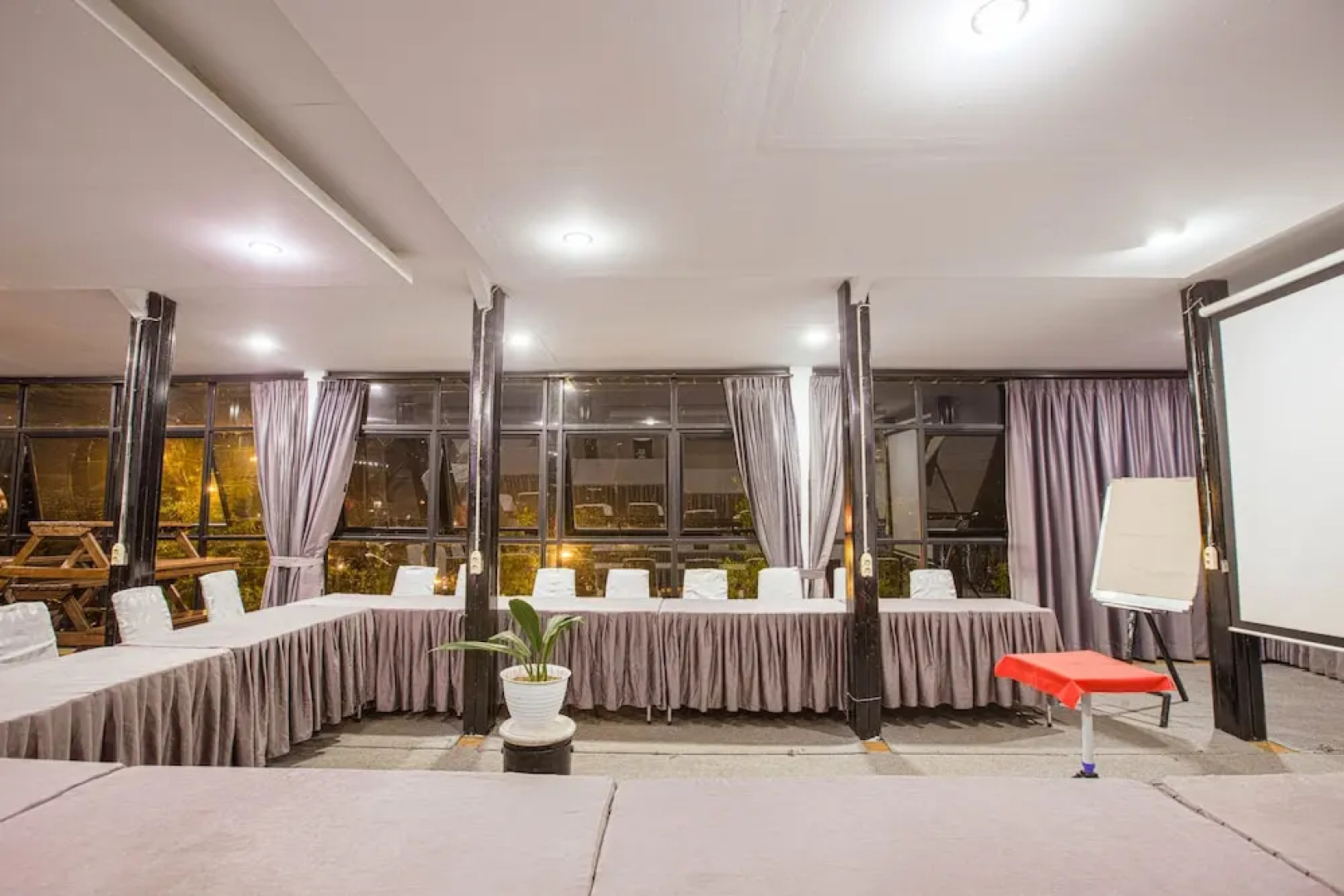 Miracle Signature Hills