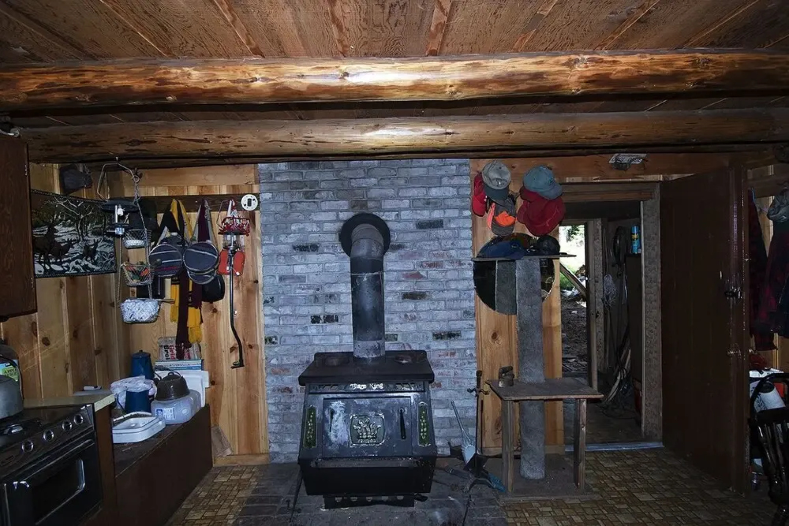Tamarack 3 Bears Inn