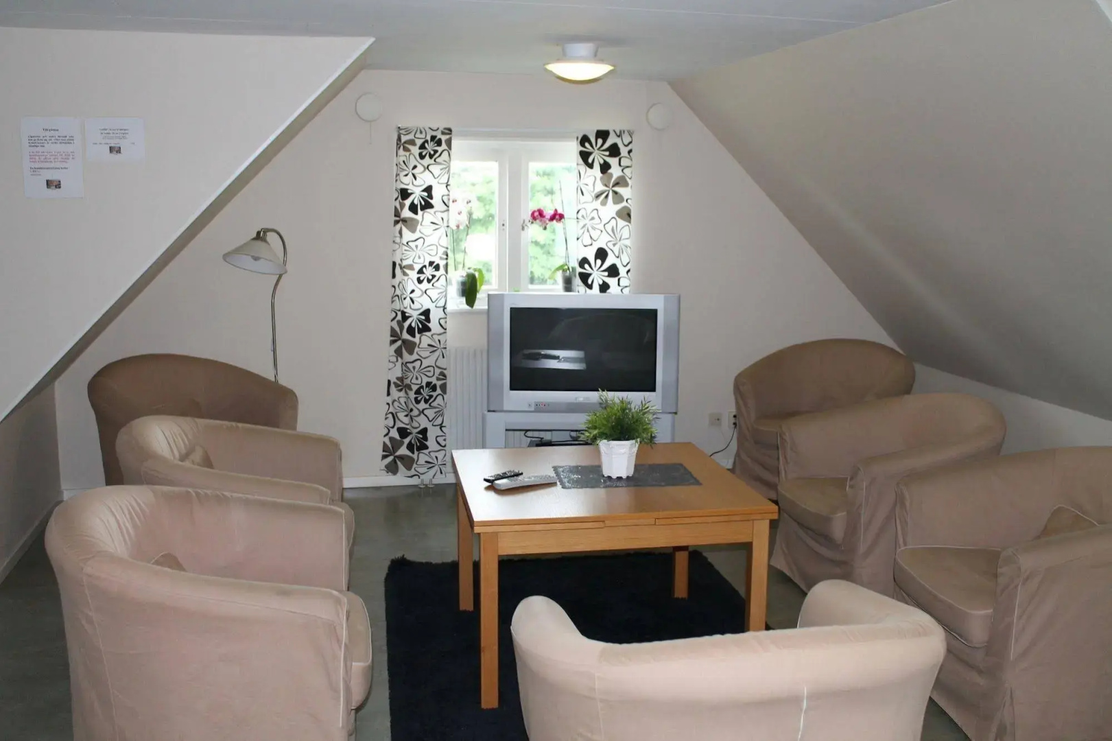 Nyckelbo Vandrarhem - Hostel