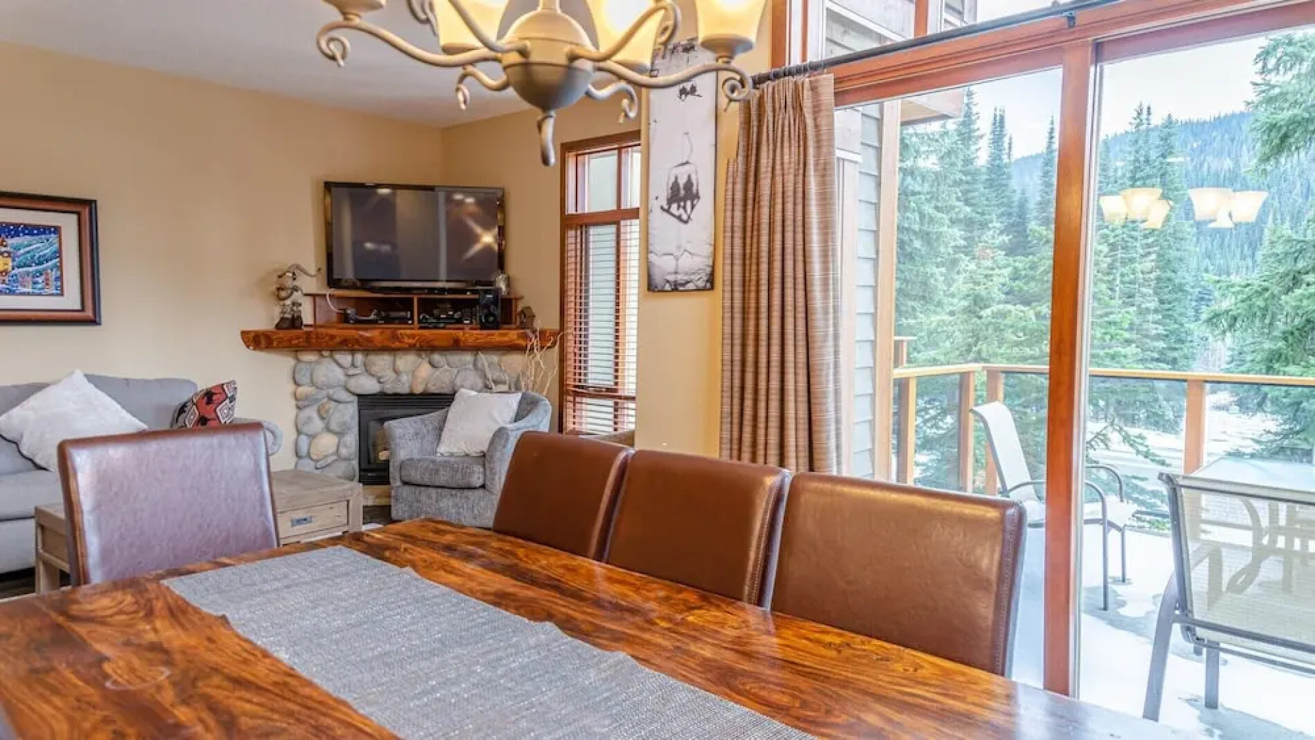 Woodhaven #32 By Bear Country