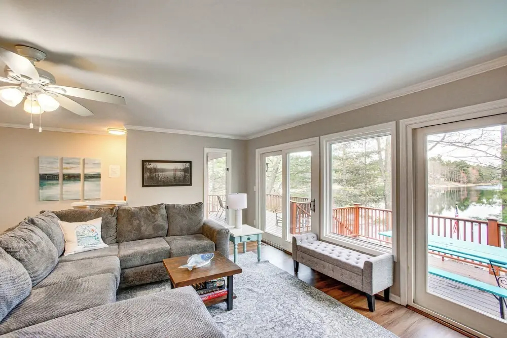 5 Mi to Mt Holiday: Spacious Home w/ Lake Views