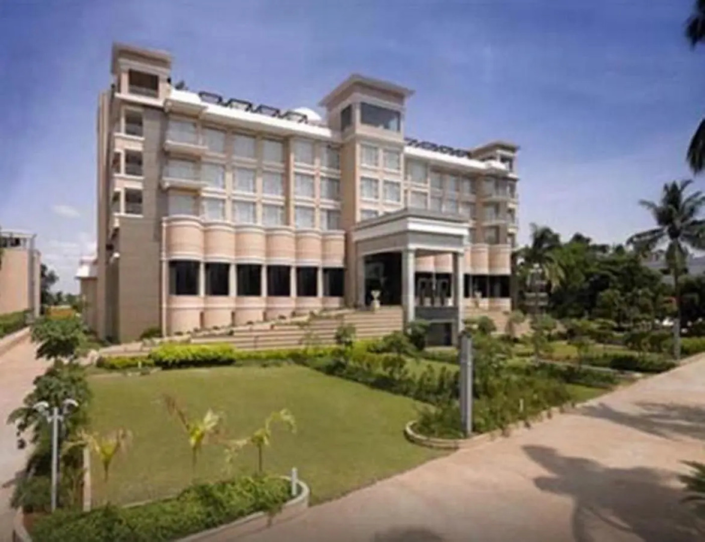 Royal Orchid Central Kireeti-HAMPI Hospet
