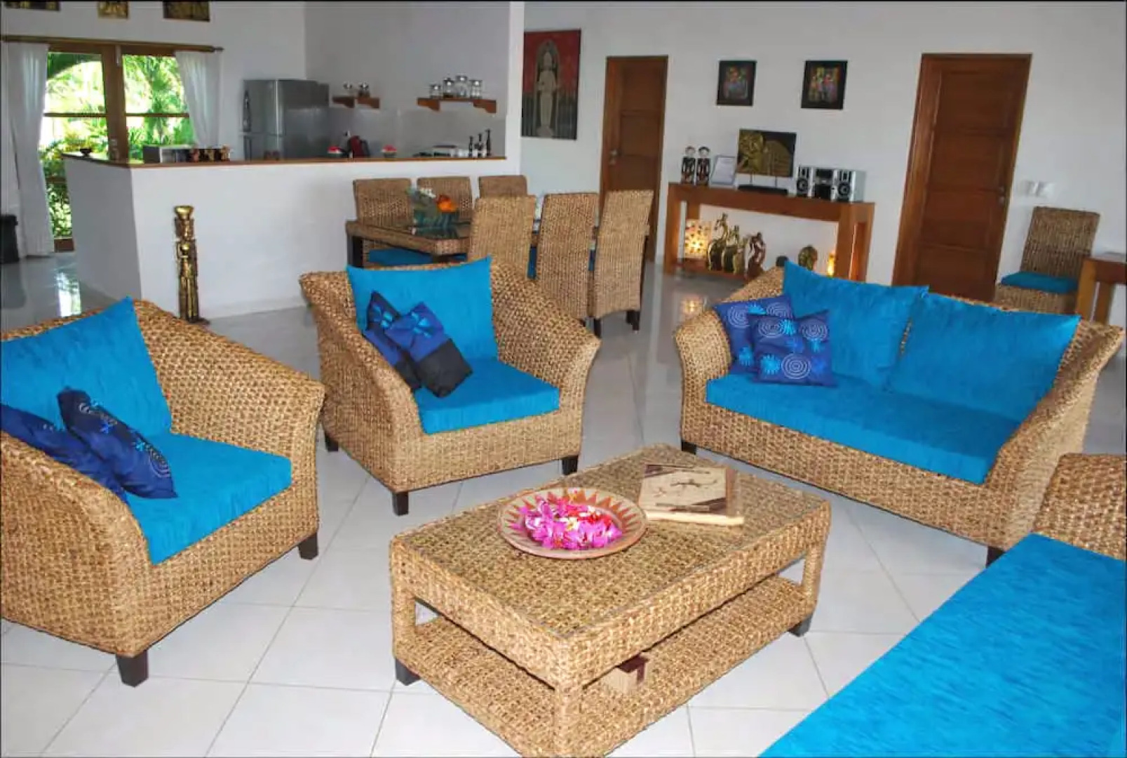 Villa Cerah Beachfront Holiday House