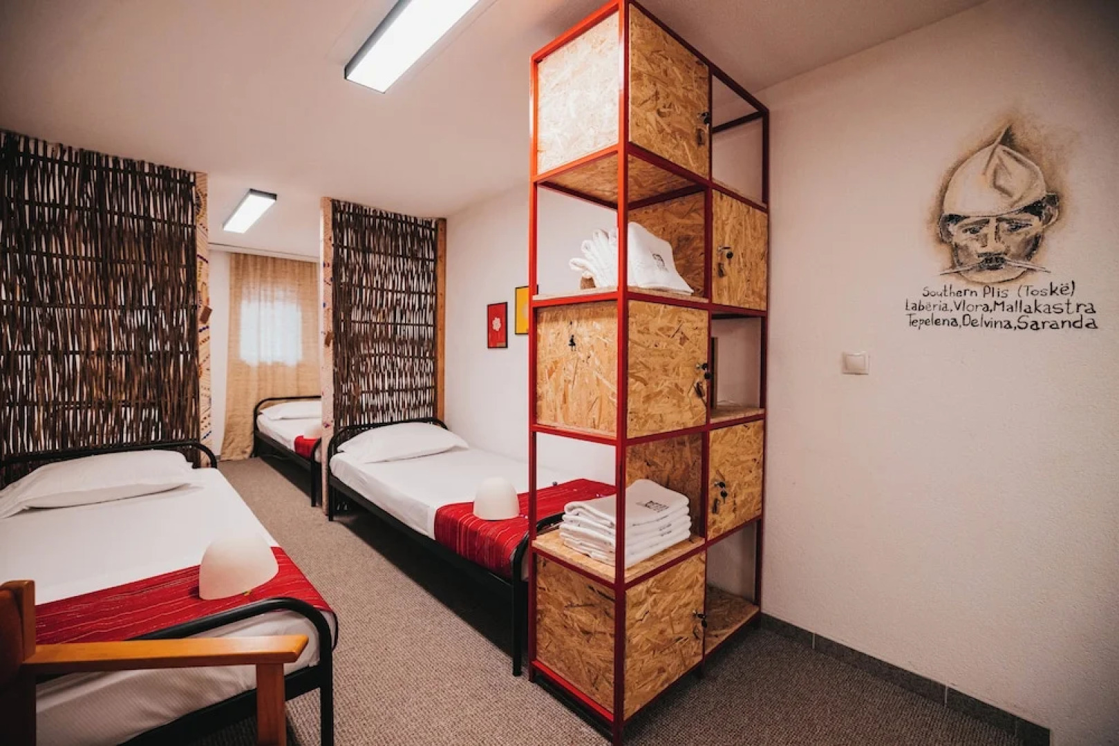 Plis Room - Old Bazaar