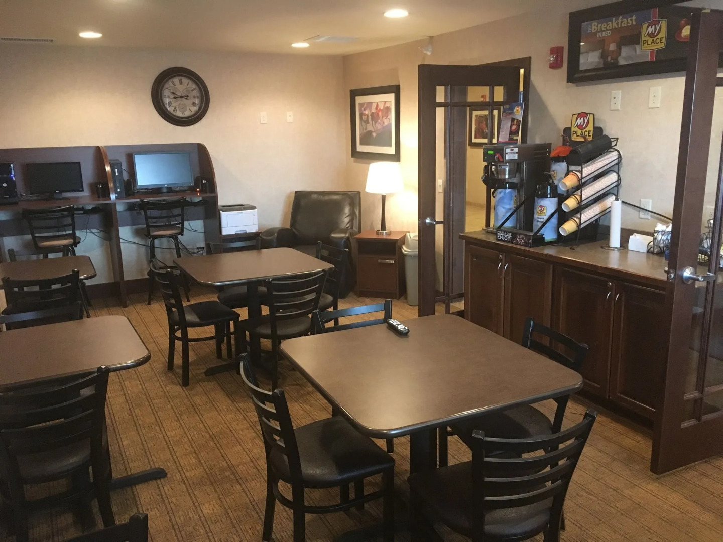 My Place Hotel - Dickinson, ND